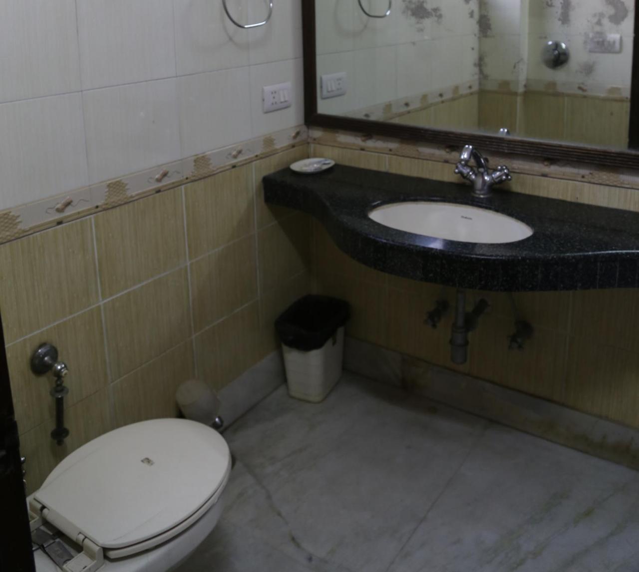 Hotel Blue Bell - Karol Bagh New Delhi Esterno foto