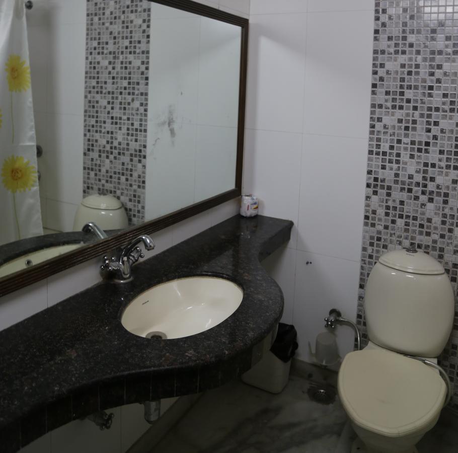 Hotel Blue Bell - Karol Bagh New Delhi Esterno foto