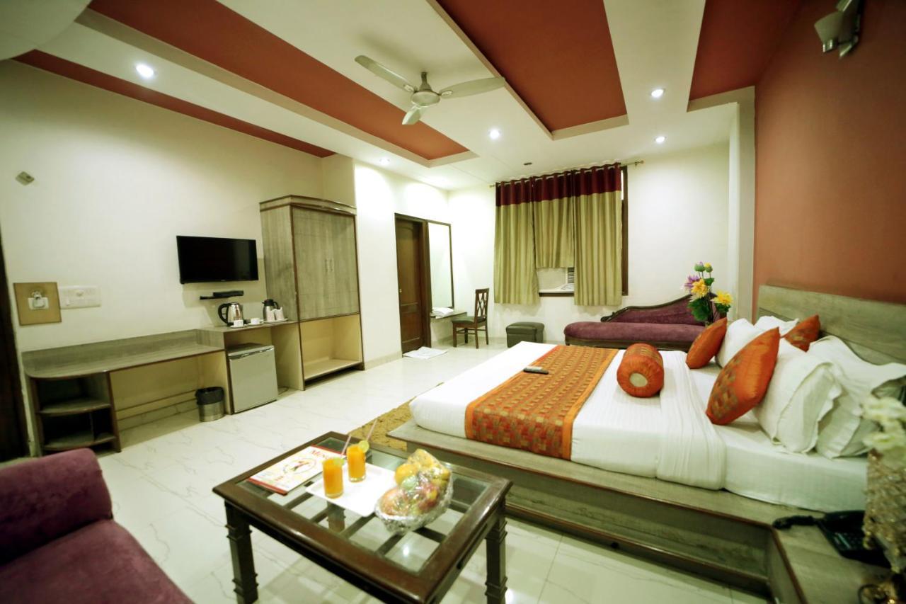 Hotel Blue Bell - Karol Bagh New Delhi Esterno foto