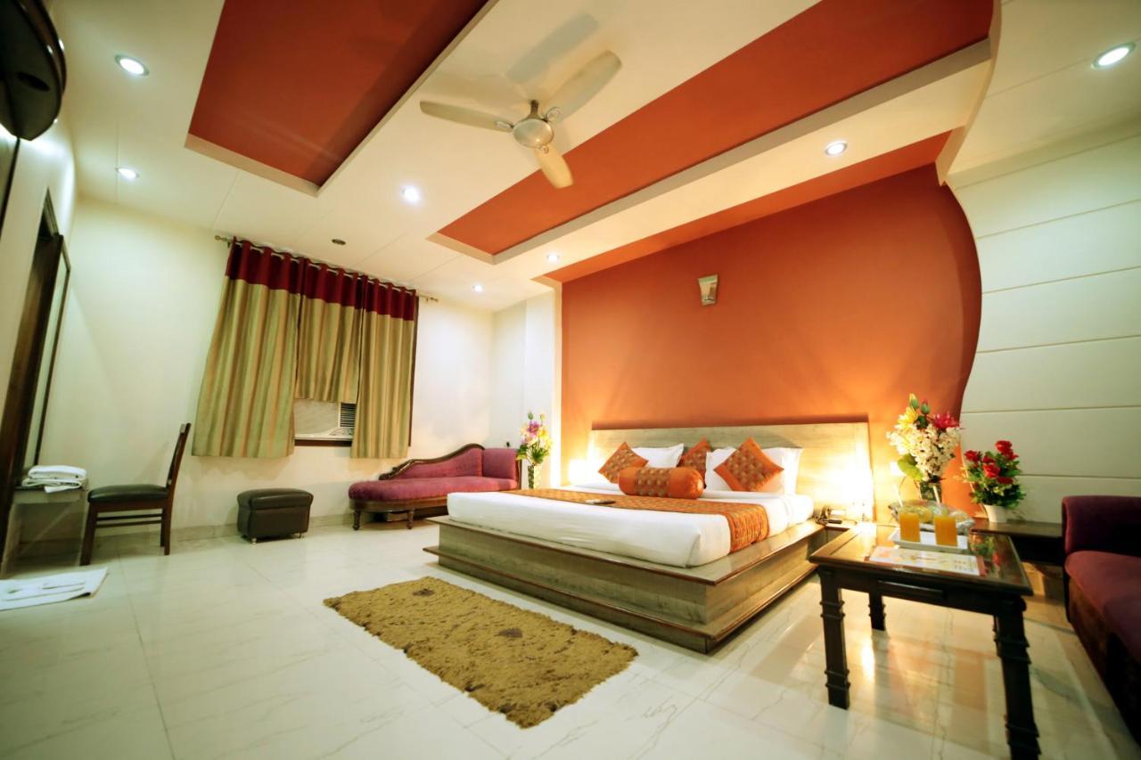 Hotel Blue Bell - Karol Bagh New Delhi Esterno foto